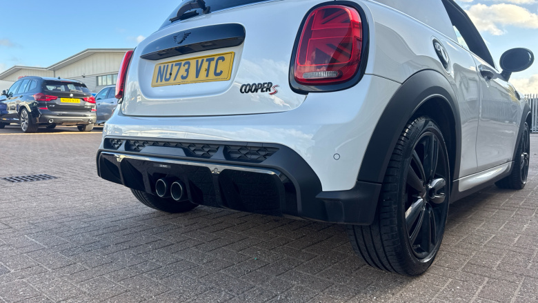 MINI Hatchback 2.0 Cooper S Sport 3dr Auto Petrol Hatchback